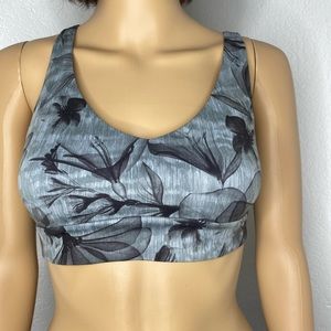 Athleta Hyper Focused Sports Bra Gray Floral Size S Strappy EUC